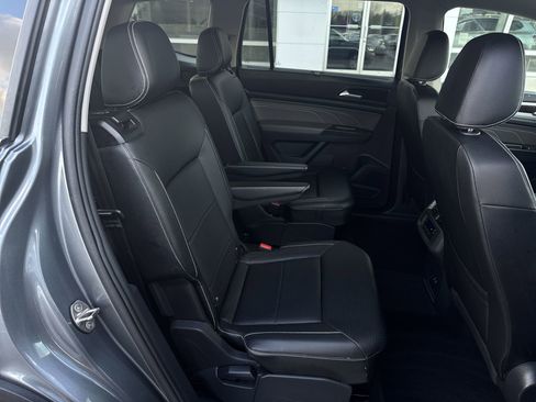 Used 2023 Volkswagen Atlas SE w/ Panoramic Sunroof Package image 28