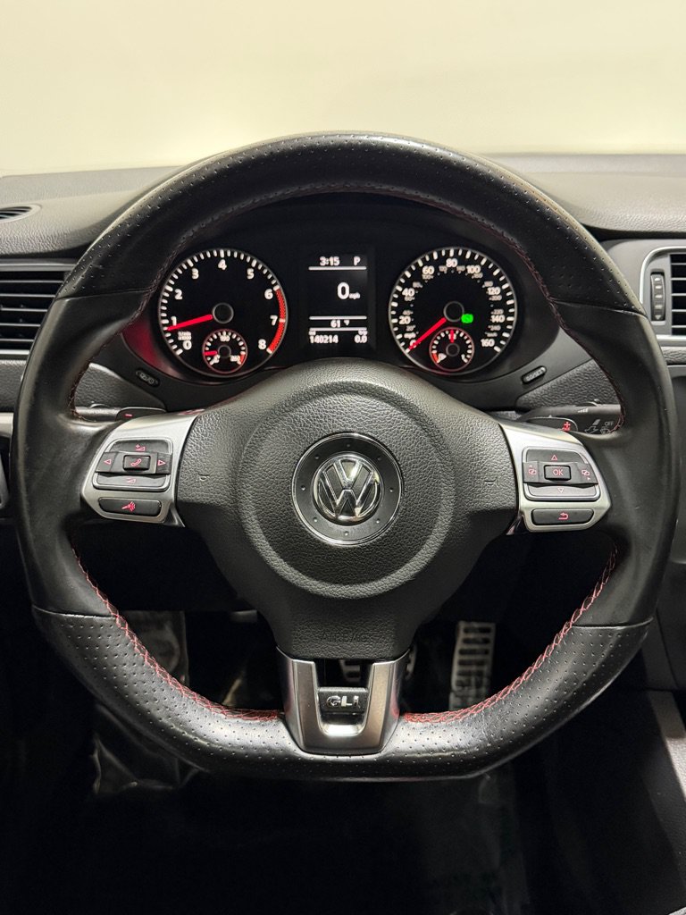 Used 2014 Volkswagen Jetta GLI Autobahn FWD image 15