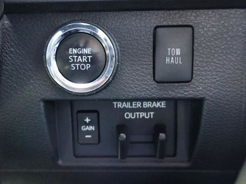 Used 2021 Toyota Tundra SR5 w/ TRD Off-Road Package AWD/4WD image 23