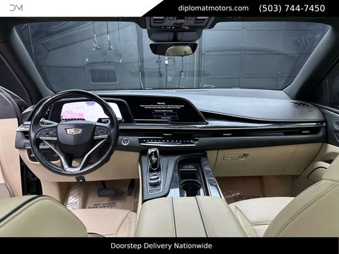 Used 2022 Cadillac Escalade ESV Premium Luxury w/ LPO, Floor Liner Package image 27