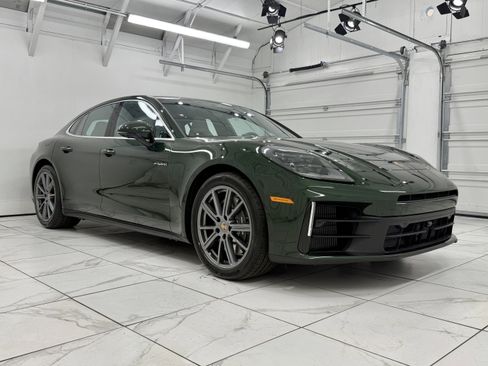 New 2026 Porsche Panamera 4 AWD/4WD image 10
