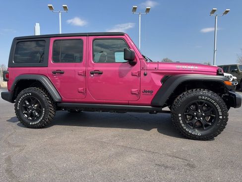 Used 2022 Jeep Wrangler Unlimited Sport image 53