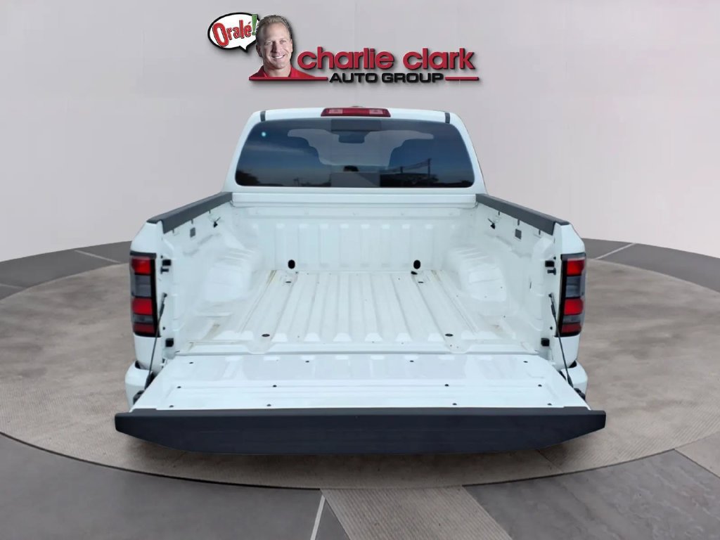 New 2027 Nissan Frontier SV RWD image 5