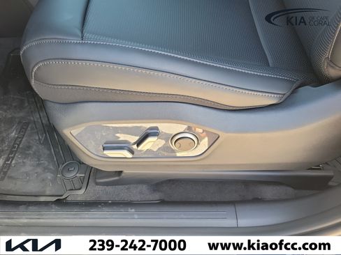 New 2027 Kia Telluride S w/ Towing Package FWD image 28