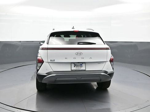 Certified 2024 Hyundai Kona Limited AWD/4WD image 7