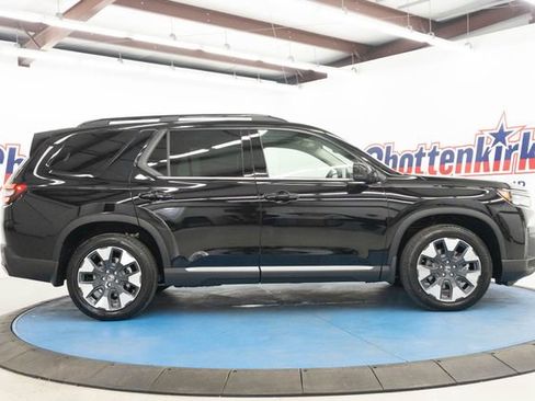 New 2026 Honda Pilot Elite image 11