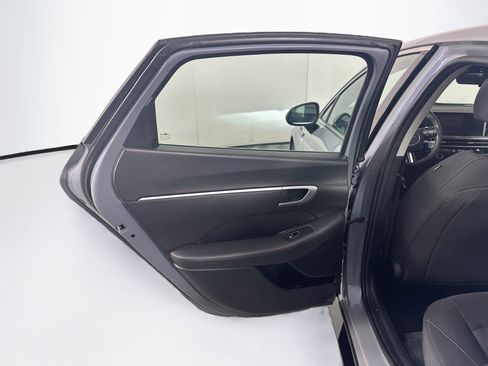 Used 2025 Hyundai Sonata SEL FWD image 26
