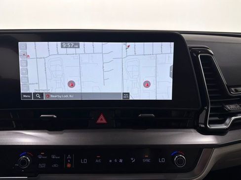 Used 2023 Kia Sportage EX FWD image 32