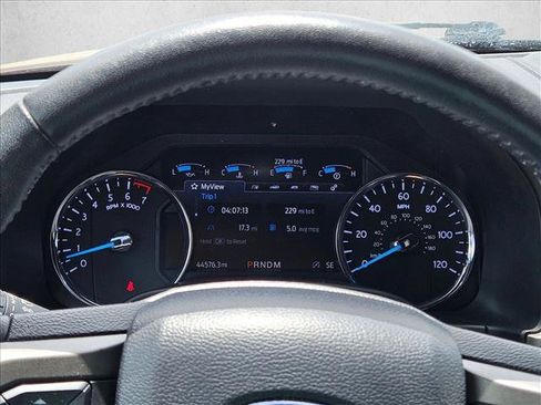 Used 2020 Ford Expedition XLT w/ Equipment Group 202A RWD image 11