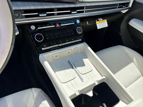 New 2025 Hyundai Santa Fe Calligraphy image 22