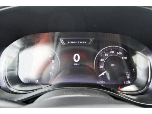 Used 2025 RAM 1500 Limited AWD/4WD image 18