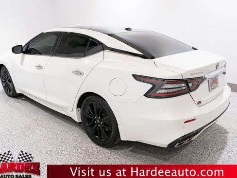 Used 2023 Nissan Maxima SL FWD image 3