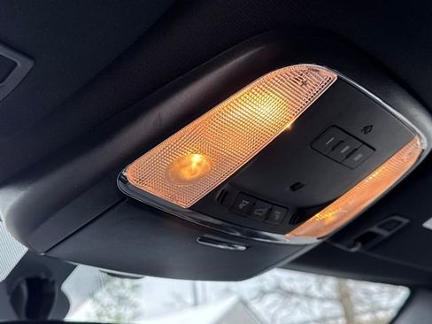 Used 2021 Jeep Grand Cherokee Laredo w/ Security & Convenience Group image 27