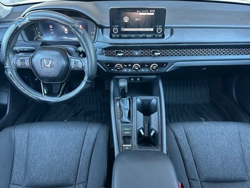 Used 2025 Honda Accord SE image 12