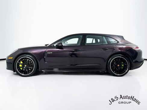 Used 2021 Porsche Panamera 4S w/ Premium Package image 4