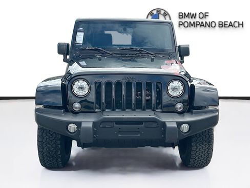 Used 2017 Jeep Wrangler Sahara image 2