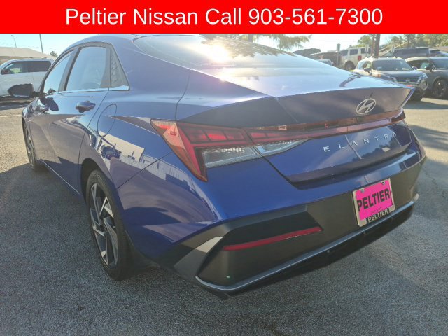 Used 2024 Hyundai Elantra SEL w/ Convenience Package FWD image 3