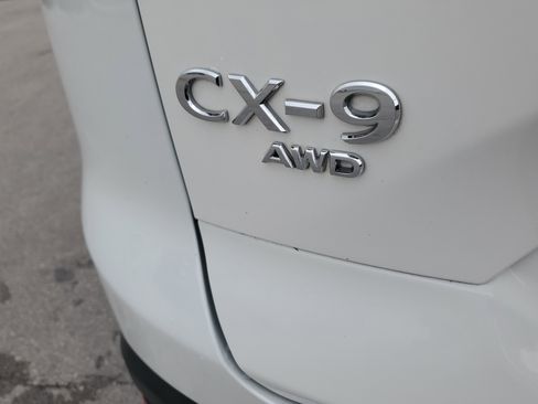 Used 2023 MAZDA CX-9 Touring Plus AWD/4WD image 10