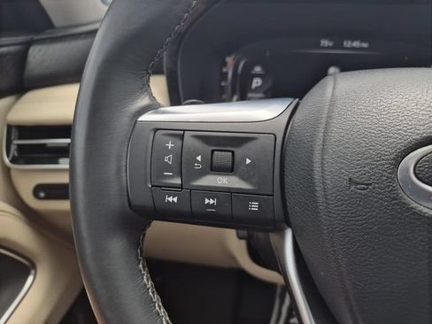 Used 2023 INFINITI QX60 Sensory w/ Vision Package AWD/4WD image 35