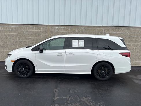 Used 2025 Honda Odyssey Sport-L image 7