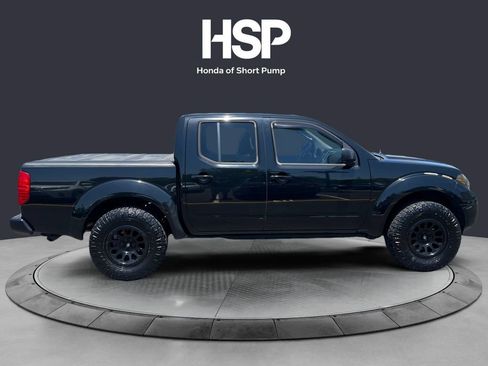Used 2010 Nissan Frontier PRO-4X w/ Pro-4x Value Truck Pkg RWD image 6
