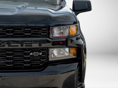 Used 2020 Chevrolet Silverado 1500 Custom w/ Custom Value Package RWD image 57