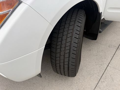 Used 2017 Nissan Frontier SV w/ SV Value Truck Package image 32