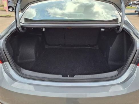 Used 2023 Chevrolet Malibu LS image 21