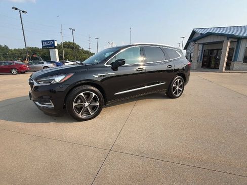 Used 2018 Buick Enclave Premium w/ Trailering Package AWD/4WD image 5