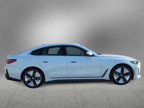 Certified 2025 BMW i4 xDrive40i w/ Premium Package image 9