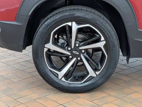 Used 2021 Chevrolet TrailBlazer RS w/ Technology Package AWD/4WD image 10