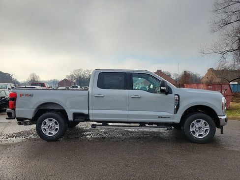 New 2026 Ford F250 XLT w/ XLT Premium Package AWD/4WD image 6
