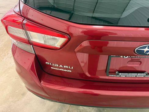 Used 2019 Subaru Impreza 2.0i Premium AWD/4WD image 17