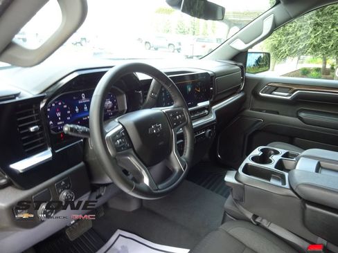 Used 2024 Chevrolet Silverado 1500 RST RWD image 12