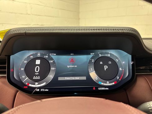 Used 2024 Land Rover Range Rover SE AWD/4WD image 17