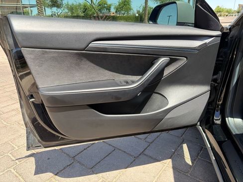 Used 2021 Tesla Model 3 Standard Range Plus RWD image 7