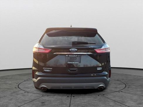 Used 2020 Ford Edge SEL w/ Convenience Package image 5
