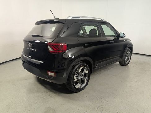 New 2026 Hyundai Venue SEL image 7
