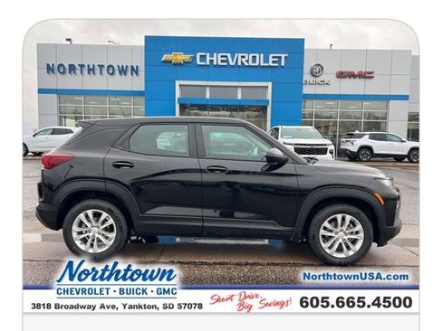 Used 2023 Chevrolet TrailBlazer LS FWD image 30