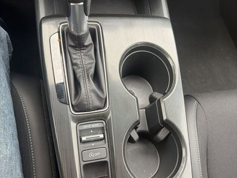 Certified 2025 Honda Civic Sport image 10