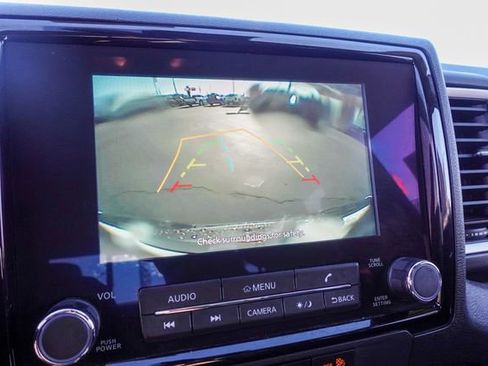 Used 2023 Nissan Frontier SV w/ Technology Package image 22