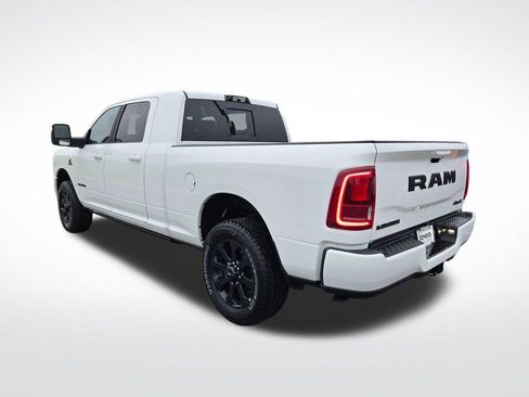 New 2026 RAM 2500 Laramie AWD/4WD image 6