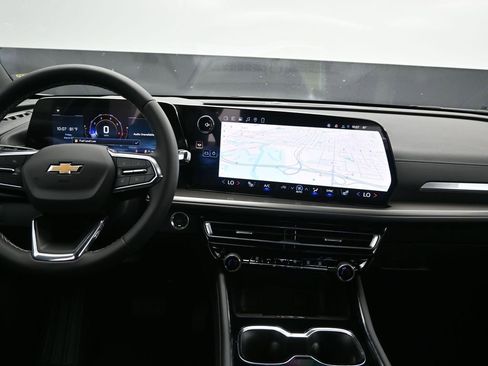 New 2026 Chevrolet Traverse LT image 19