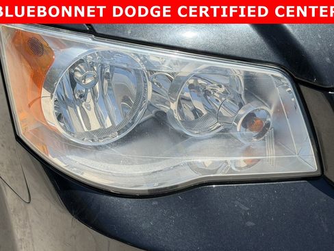 Used 2019 Dodge Grand Caravan SXT FWD image 4