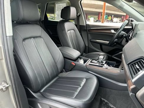 Used 2023 Audi Q5 2.0T Premium Plus AWD/4WD image 11