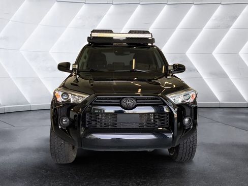 Used 2024 Toyota 4Runner SR5 image 2