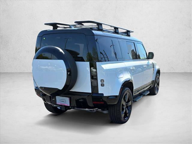 New 2026 Land Rover Defender 110 X-Dynamic SE AWD/4WD image 5