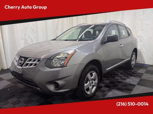 Used 2015 Nissan Rogue S w/ Convenience Package image 1