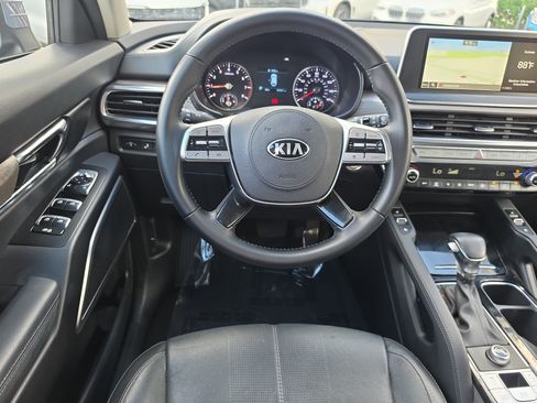 Certified 2021 Kia Telluride EX w/ EX Premium Package FWD image 14