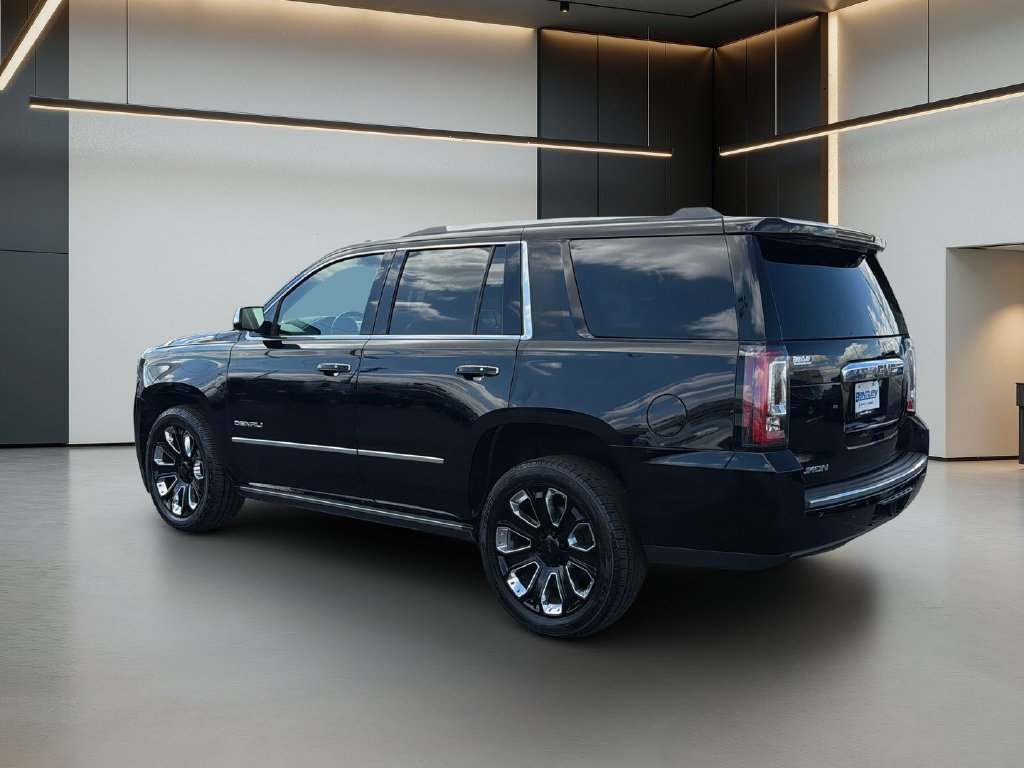 Used 2019 GMC Yukon Denali w/ Denali Ultimate Package AWD/4WD image 3